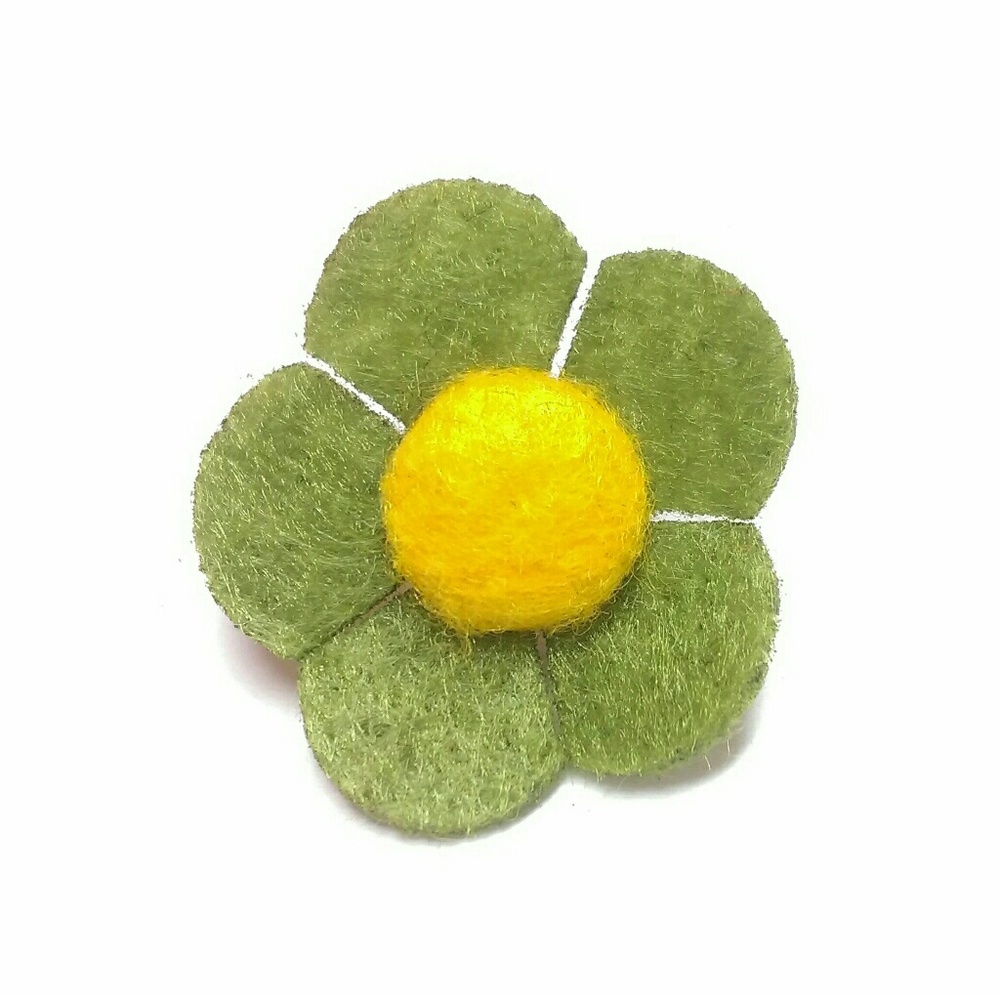 Exclusive Textured Lapel Accent